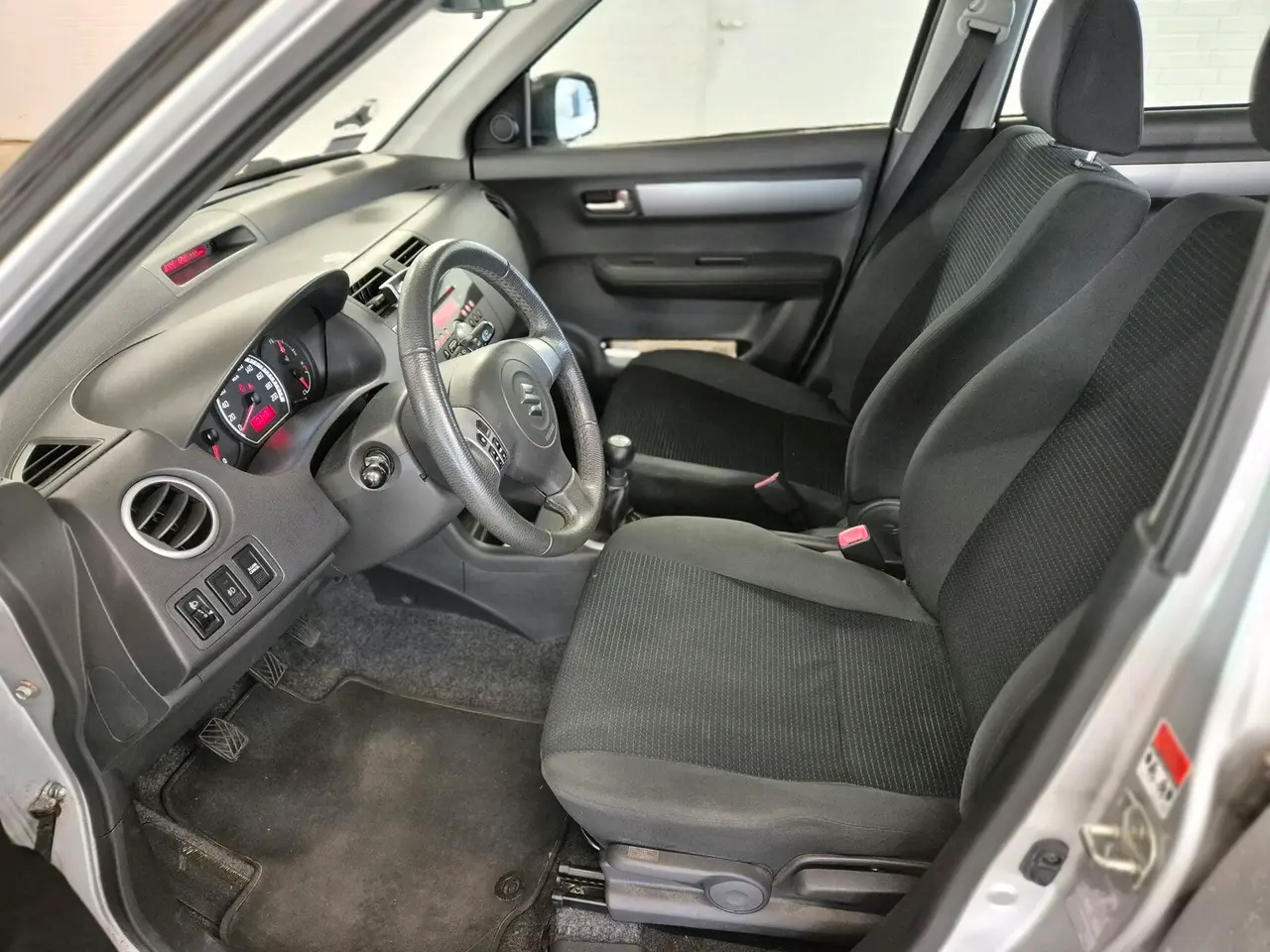 Billede 7 - Suzuki Swift 1,3 GL-A 92HK 5d
