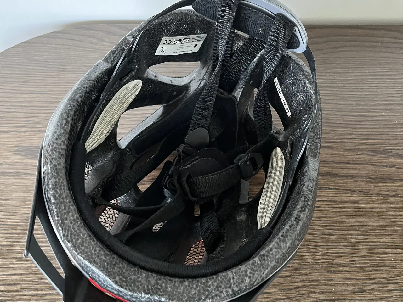 Billede 4 - Cykelhjelm