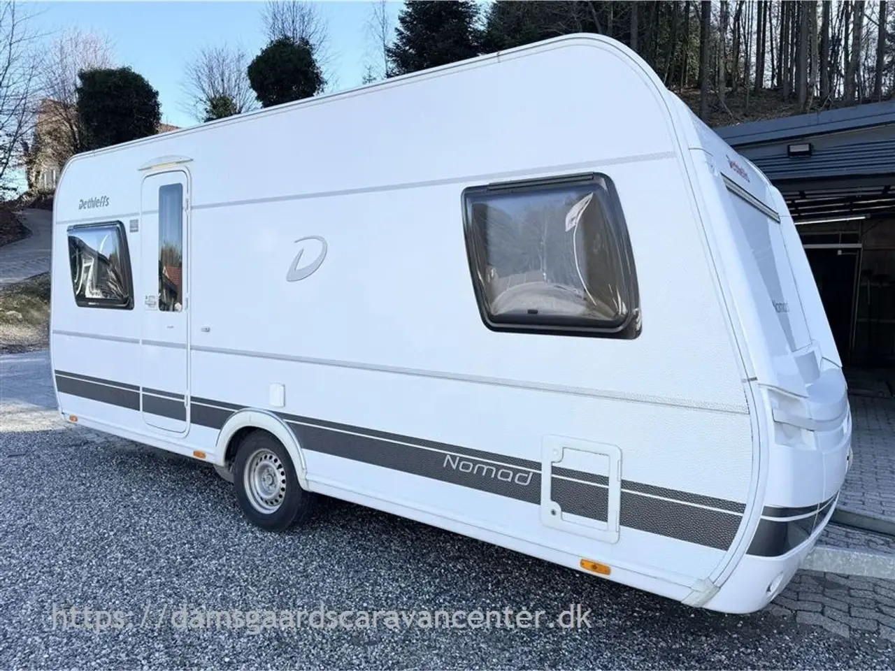 Billede 2 - 2017 - Dethleffs Nomad 470 FR Franskseng-Gulvtemperering-Aircondition-Mover-Telt