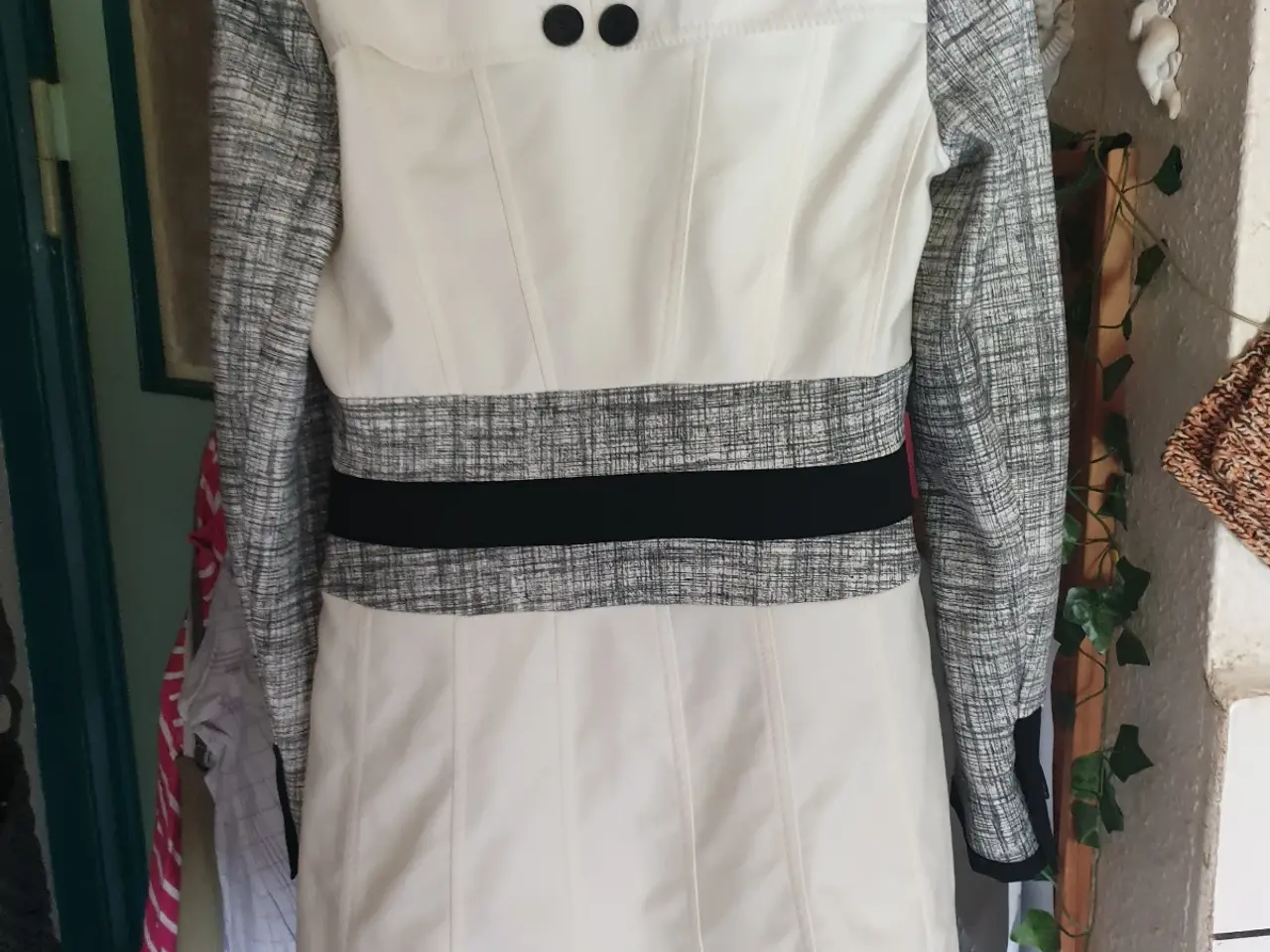 Billede 5 - Karen Millen jakke