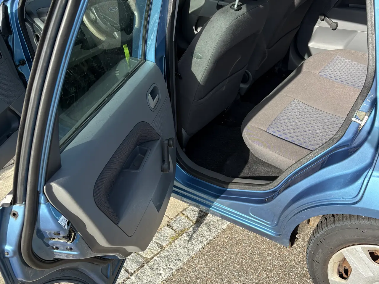 Billede 5 - Fiesta 1.6 med 100 HK, og KUN 94.000 KM !!!!!