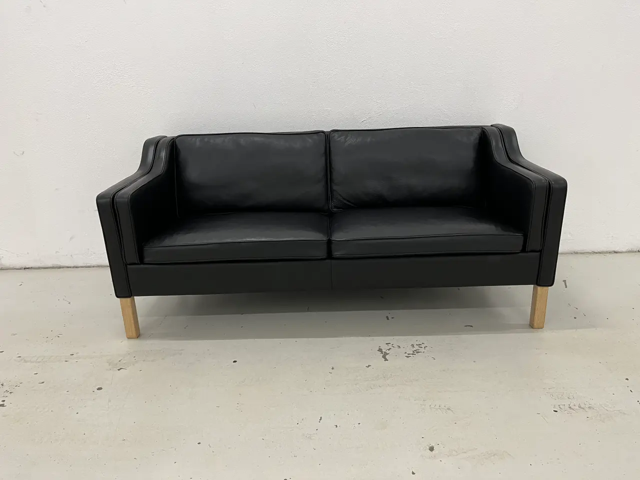 Billede 2 - Mogens Hansen MH 195 2,5 personers sofa sort 