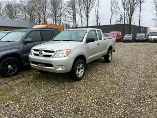 TOYOTA HILUX KØBES fra 1990-2018