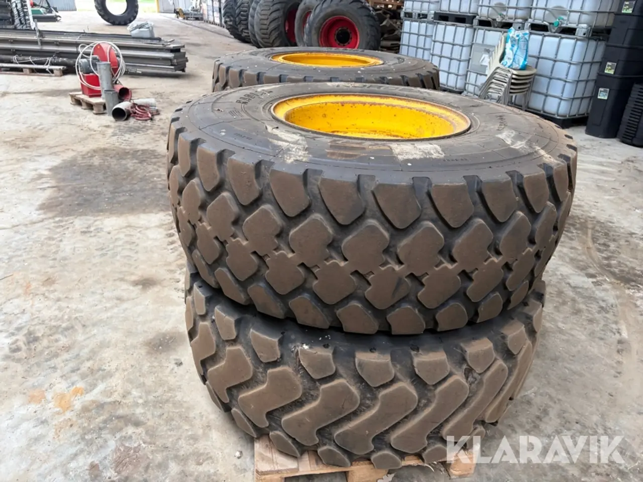 Billede 4 - Hjul Komatsu WA200 4 styk