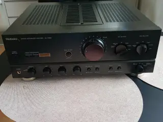 Technics SU-VX820