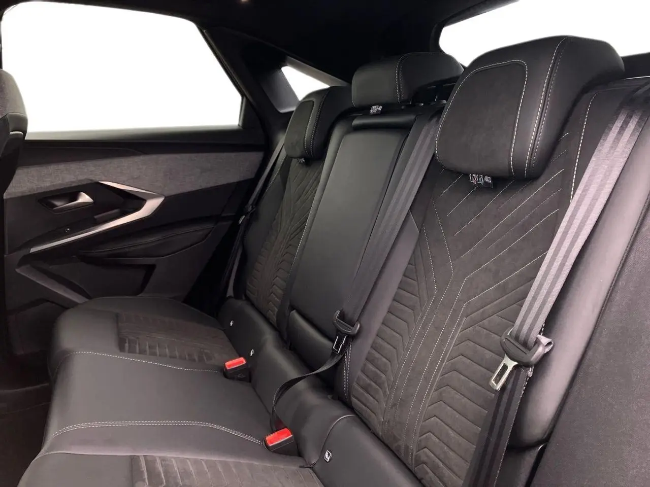 Billede 10 - Peugeot e-3008 77 GT
