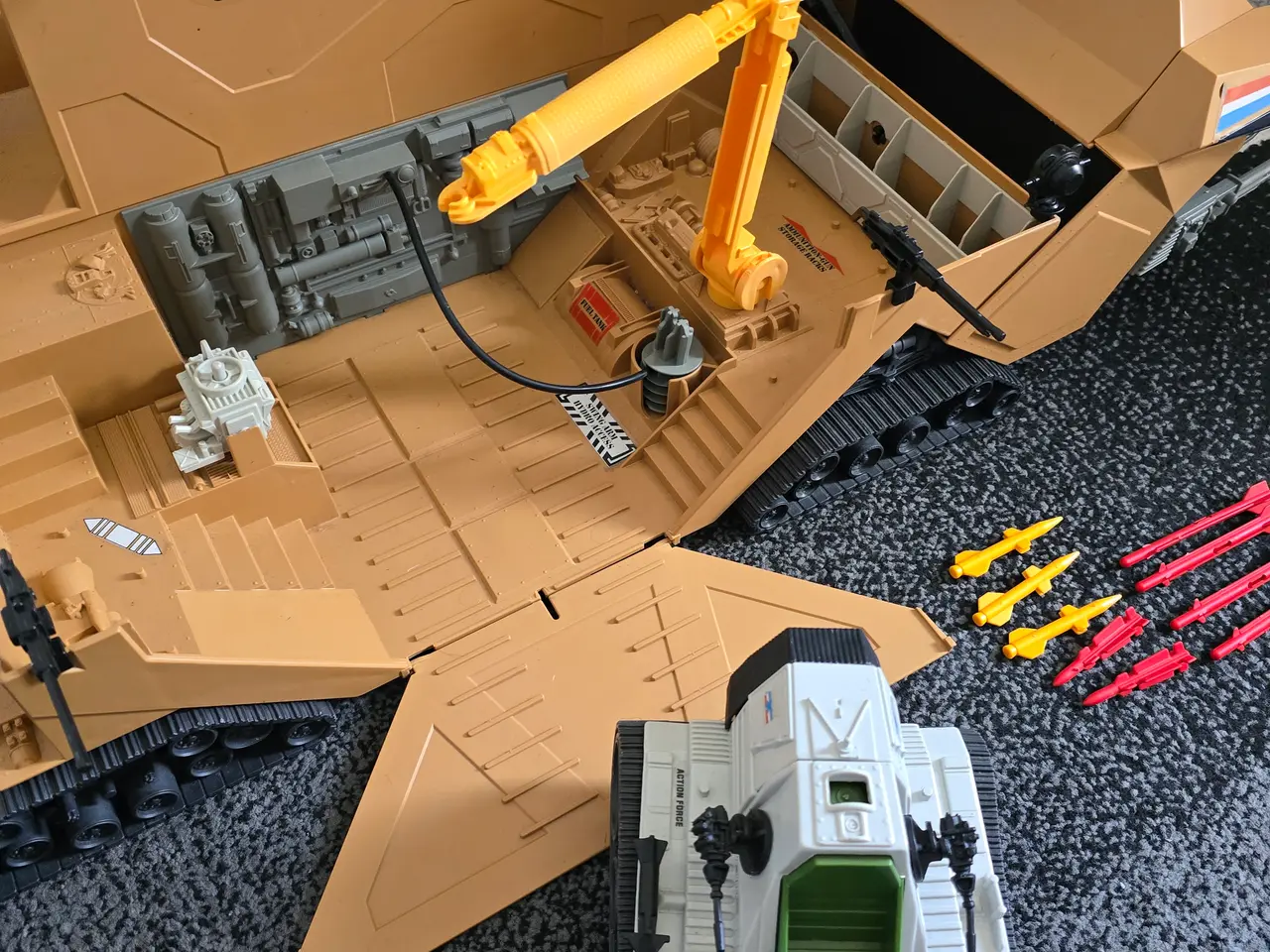 Billede 4 - Gi Joe Mobile command center