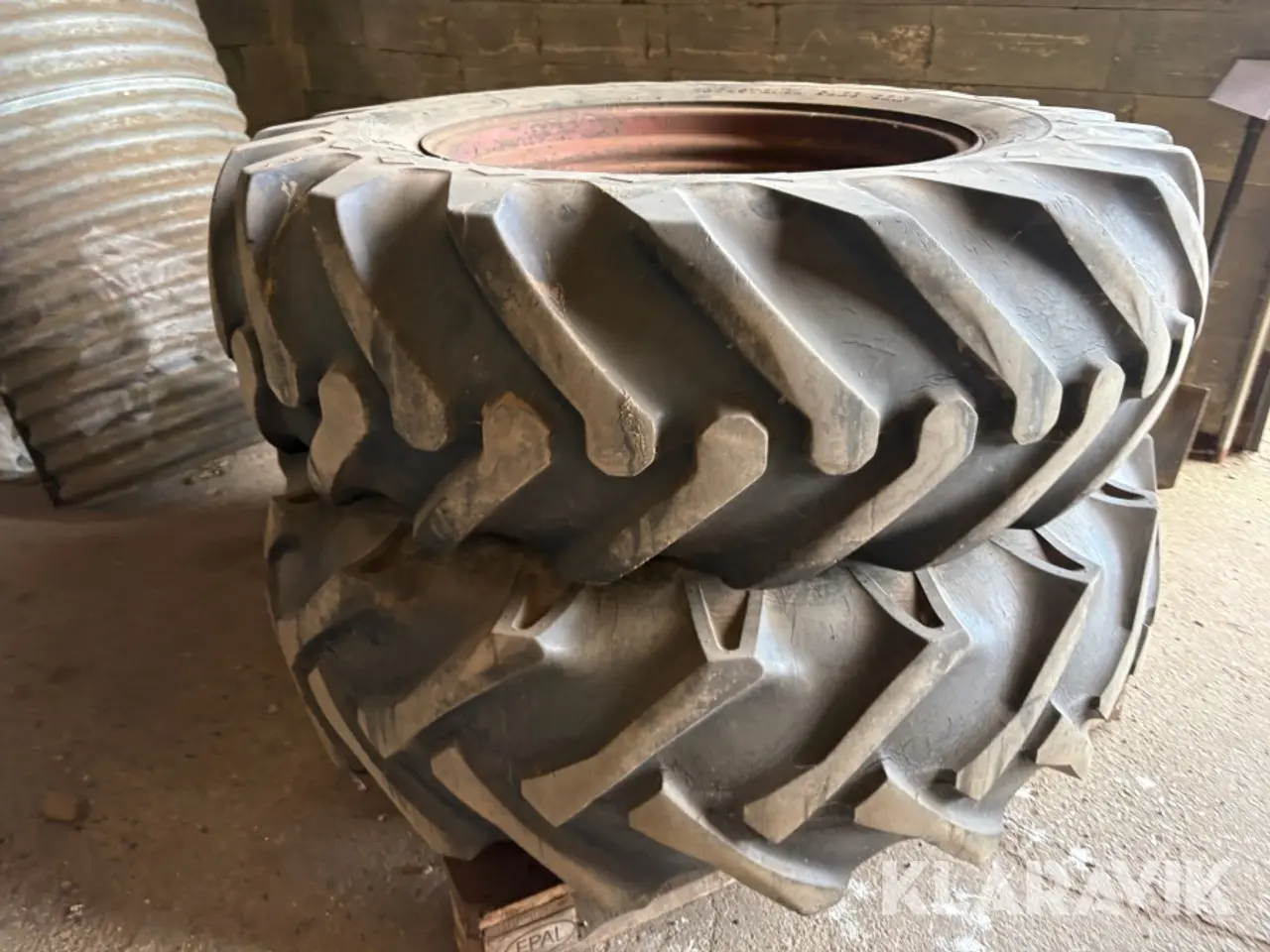 Billede 3 - Landbrugsdæk Goodyear 16.9-30 2 Styk