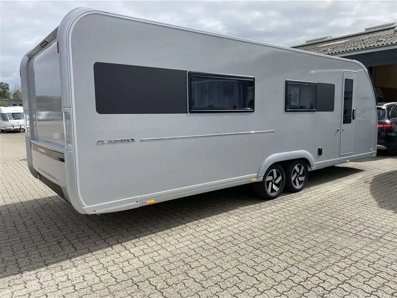 Billede 3 - 2027 - Adria Alpina 663 HT Twin Alde Centralvarme   Ny generation af Adria Alpina 663 HT