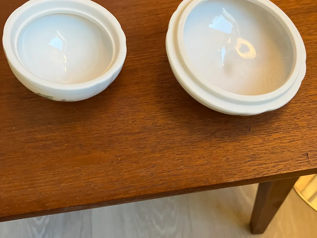 Billede 7 - Vintage Elizabeth Arden porcelænskrukker med låg