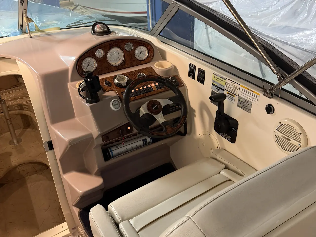 Billede 7 - Rinker Fiesta Vee 250 motorbåd 