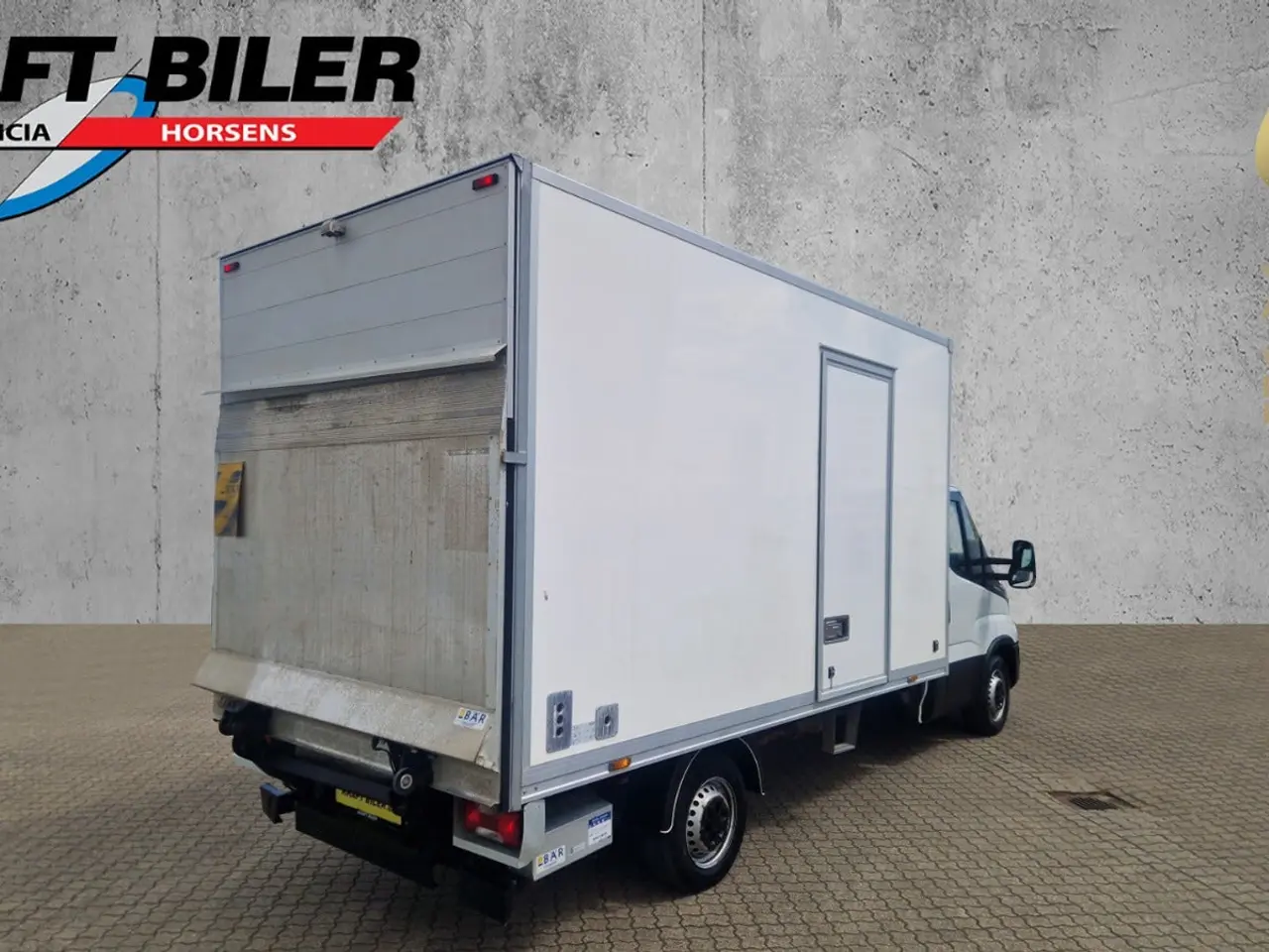 Billede 5 - Iveco Daily 3,0 35S18 Box m/lift AG8