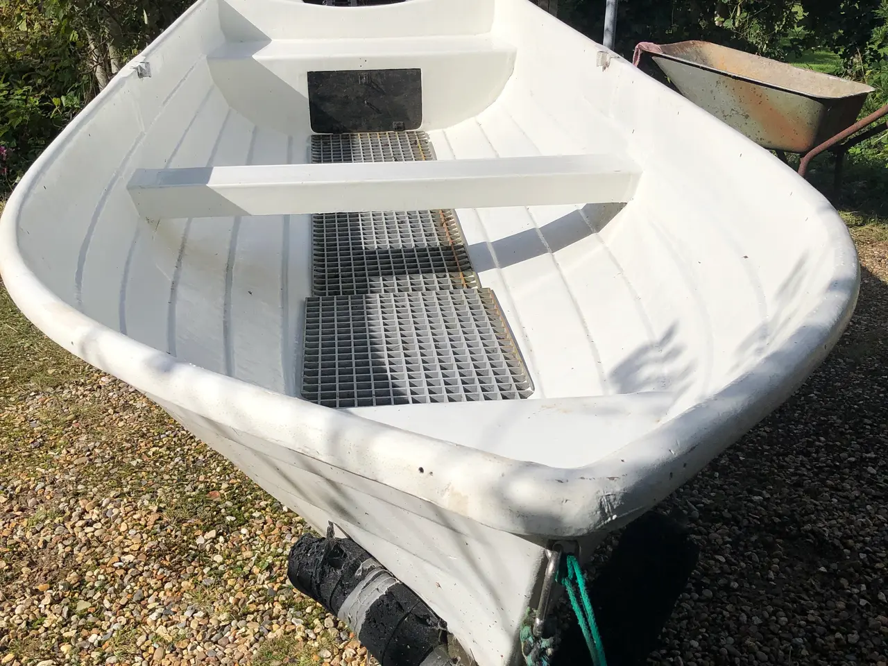 Billede 3 - Sommertilbud - Flot 410 cm jolle