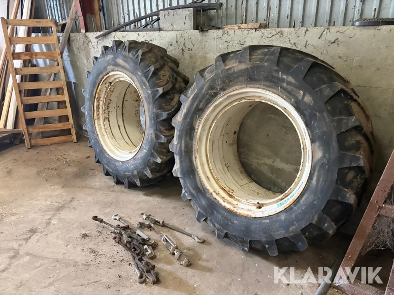 Billede 3 - Tvillingehjul Michelin/kleber 16.9R34 2 styk med spænder