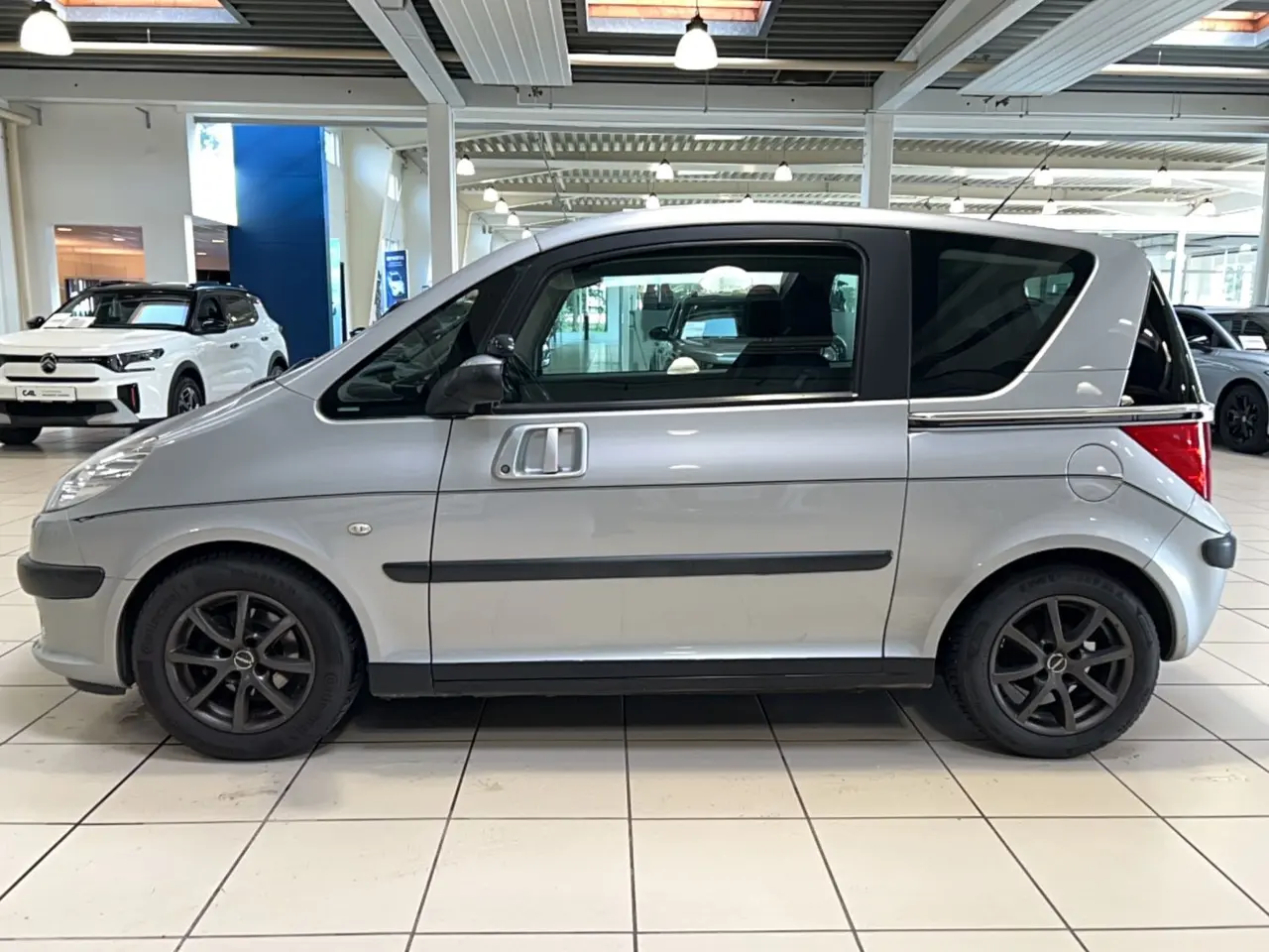 Billede 2 - Peugeot 1007 City 1,4i benzin El-skydedøre