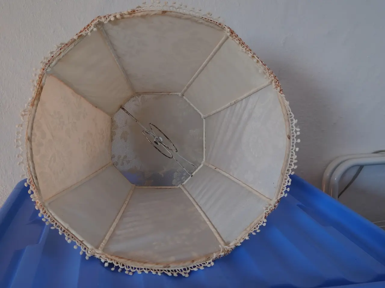 Billede 3 - Antik lampeskærm højde 22 cm