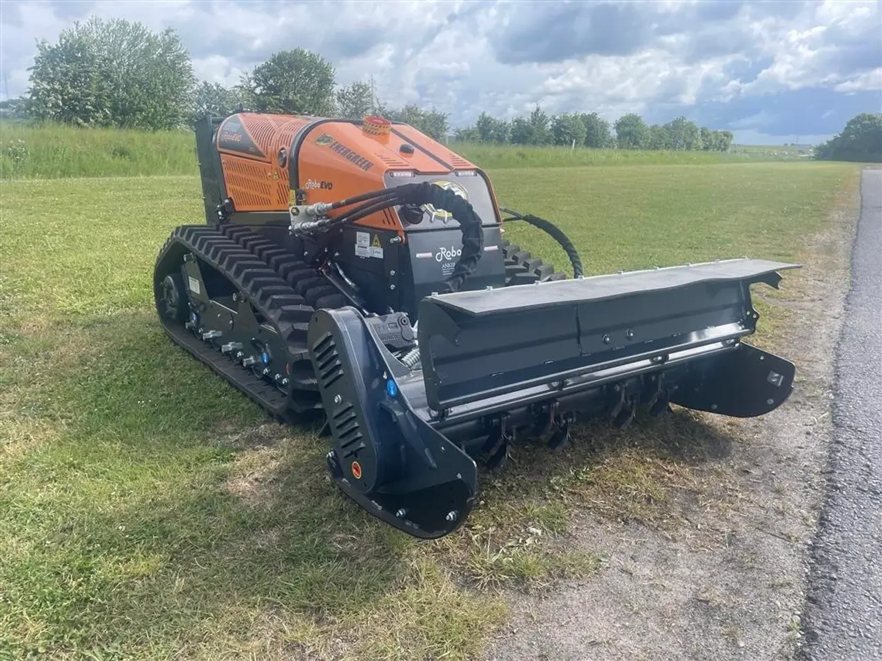 Billede 3 - Energreen RoboEVO Inkl. 130cm slagleklipper og Warn el-spil
