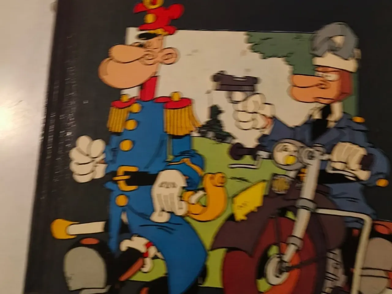 Billede 10 - 120 tegneserier sælges for 20 kr pr stk 