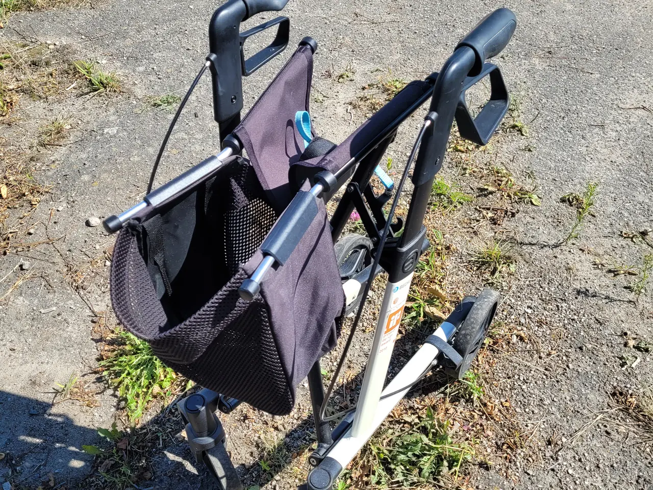 Billede 1 - Letvægtsrollator