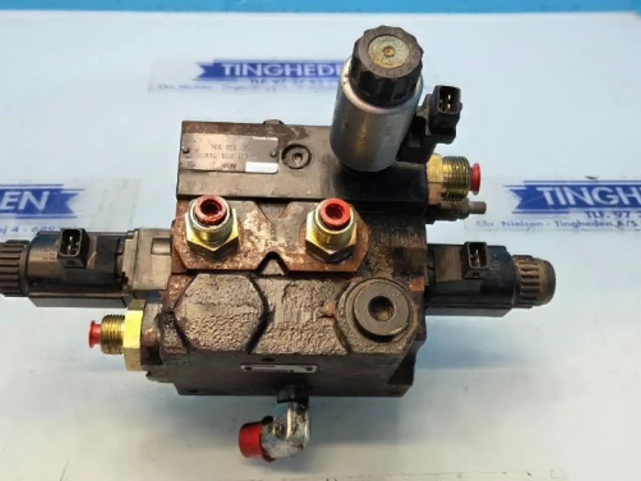 Billede 13 - New Holland CR9080 Hydraulikventil 87313989