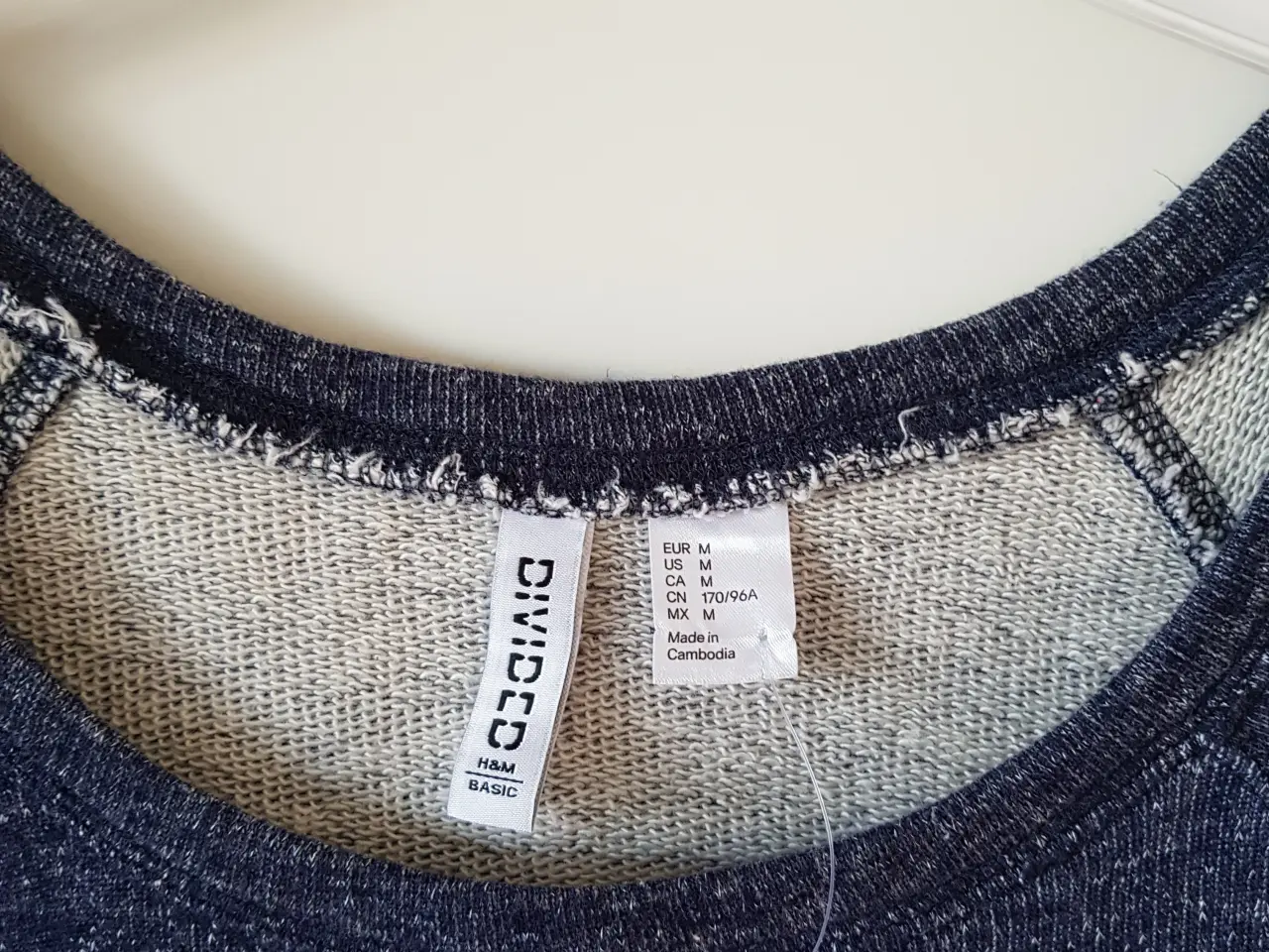 Billede 2 - DIVIDED kort bluse