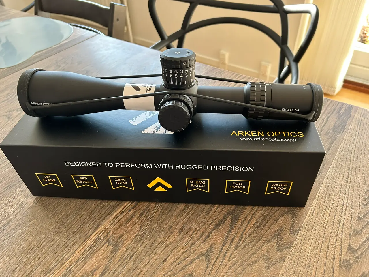 Billede 1 - Arken SH-4 Gen II 6-24x50mm FFP kikkertsigte