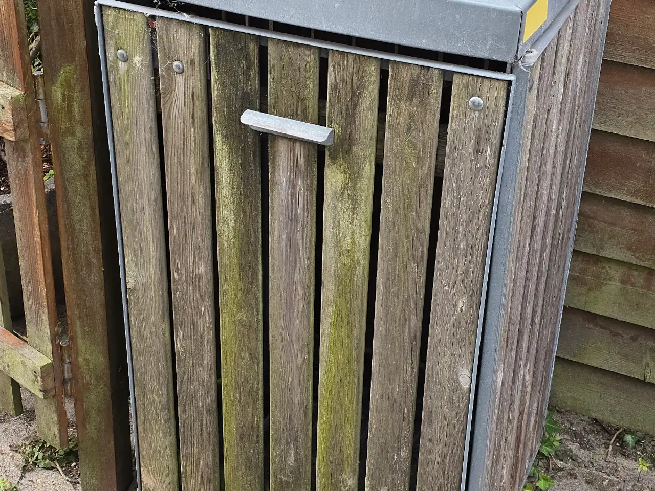 Billede 1 - Affaldsstativ i træ