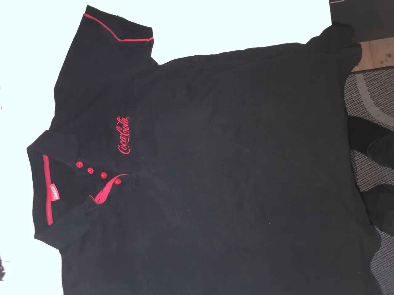 Billede 1 - Coca Cola T-shirt størrelse S og M