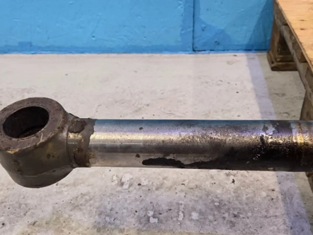 Billede 3 - New Holland LB115B Cylinder 85800070