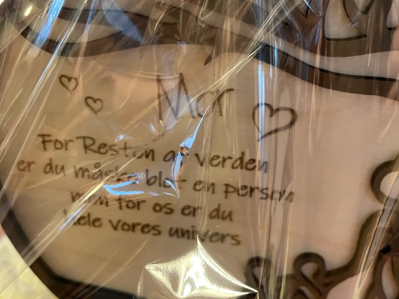 Billede 3 - Livets træ udskåret i træ.