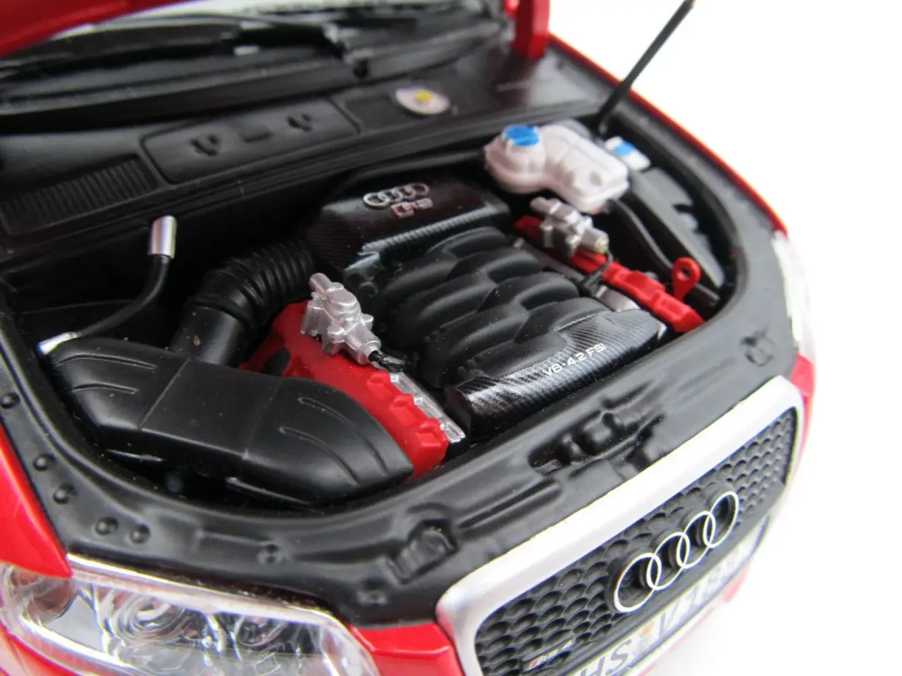 Billede 6 - 2006 Audi RS4 Avant B7 MINICHAMPS - 1:18