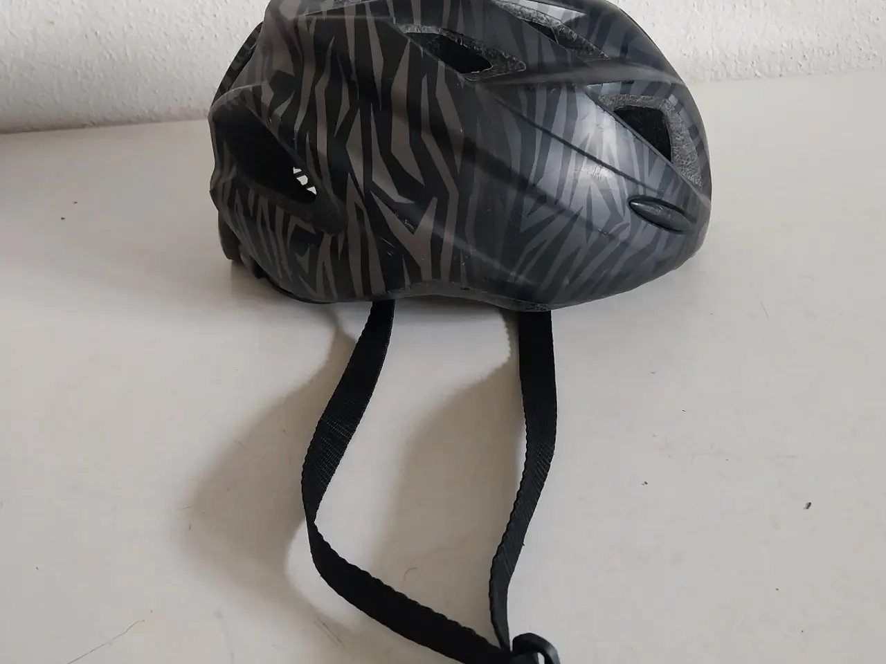 Billede 2 - Met cykelhjelm str. 52-57 cm