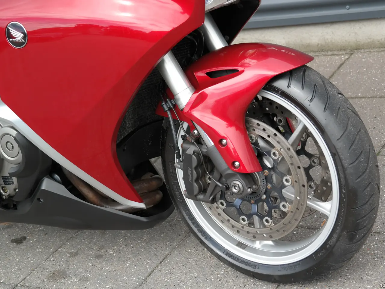 Billede 13 - Honda VFR 1200 F MC-SYD BYTTER GERNE