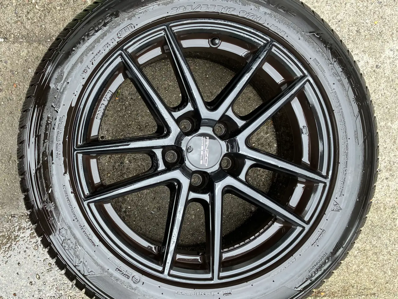 Billede 5 - 4 stk Hankook vinterdæk 225/55R17 ANZIO fælge