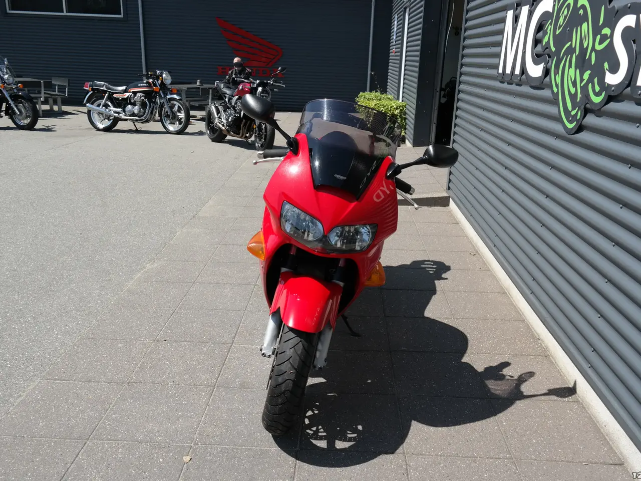 Billede 14 - Honda VFR 800 F MC-SYD BYTTER GERNE