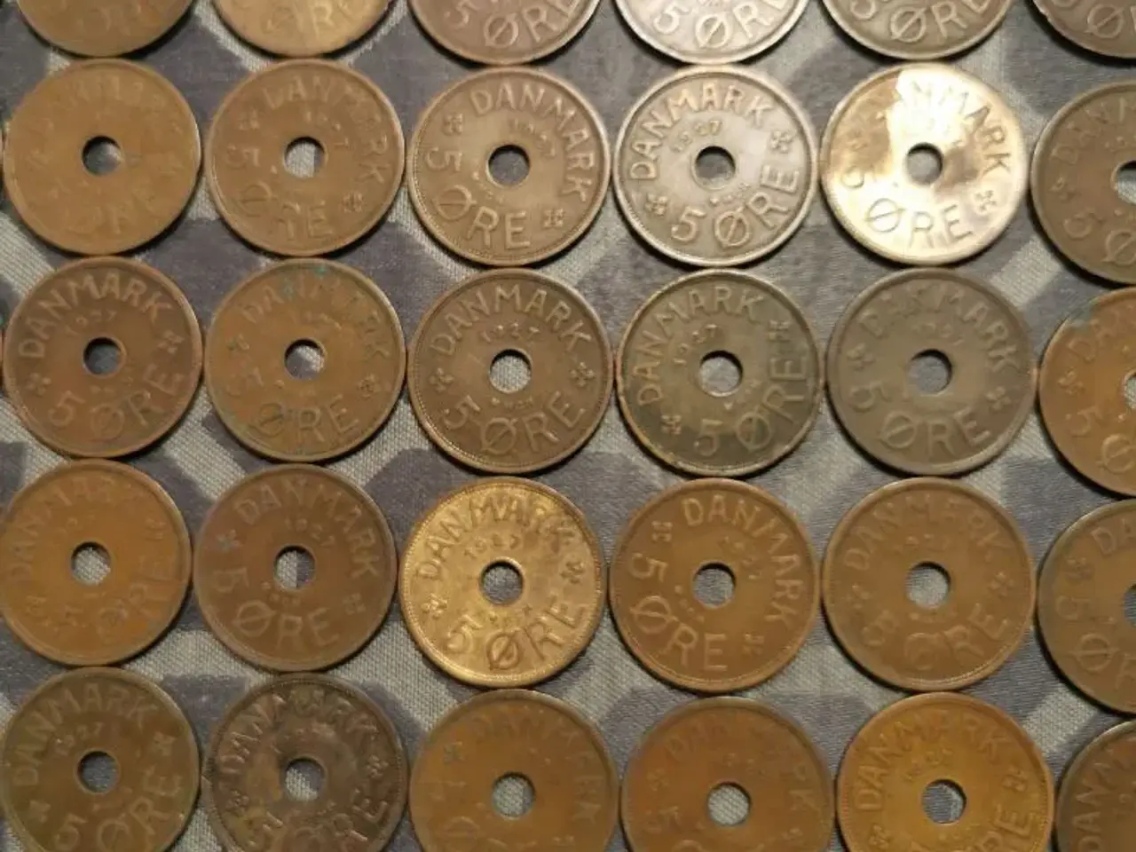 Billede 2 - 56 stk 5øre 1927 HCN