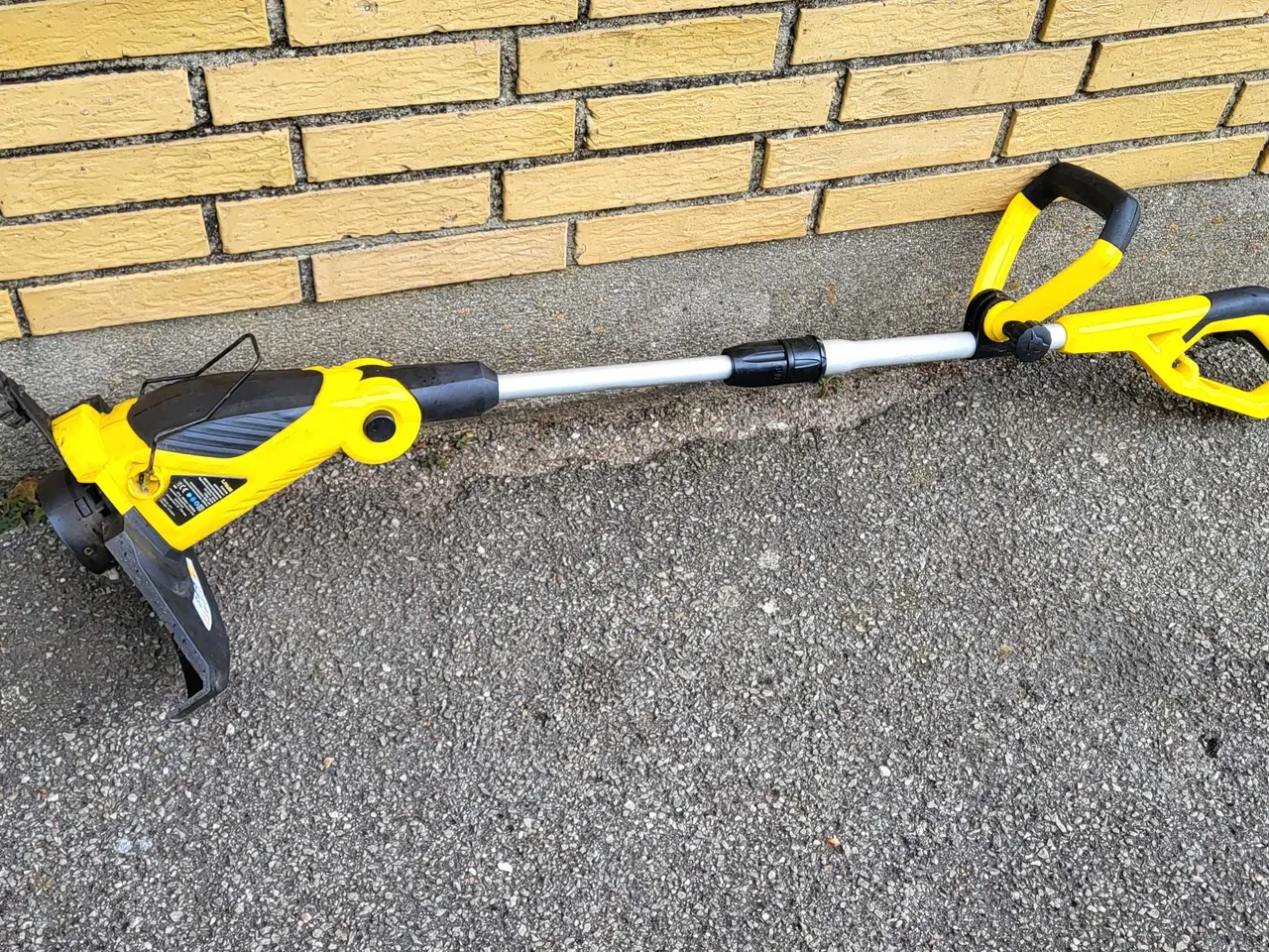 Billede 1 - Græstrimmer Falke