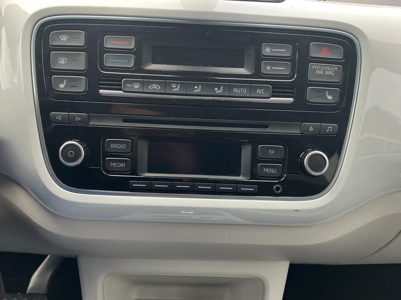 Billede 10 - VW E-UP  km 34000