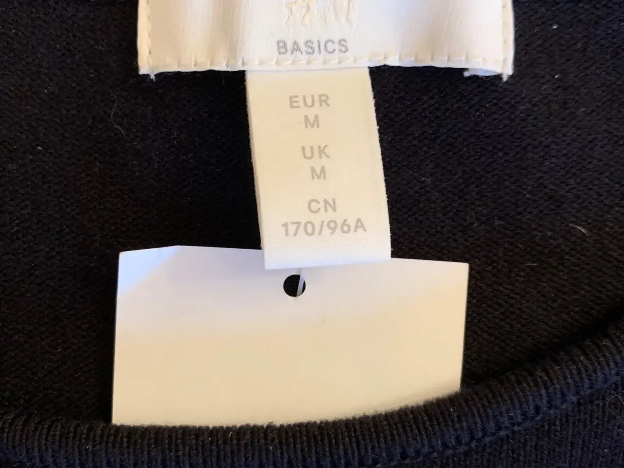 Billede 4 - Sort H&M-kjole (str. M)