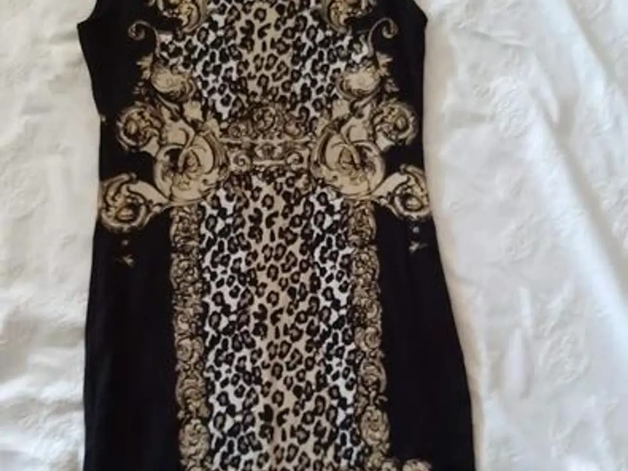 Billede 1 - kjole- Bodycoon m.print - animal Print.  38/40