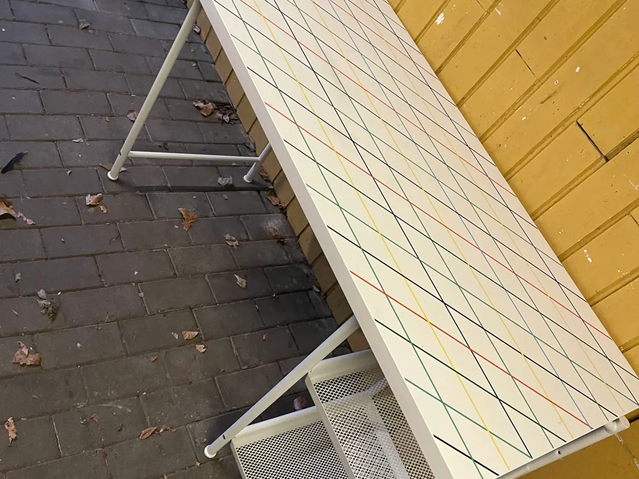 Billede 1 - Skrivebord.  