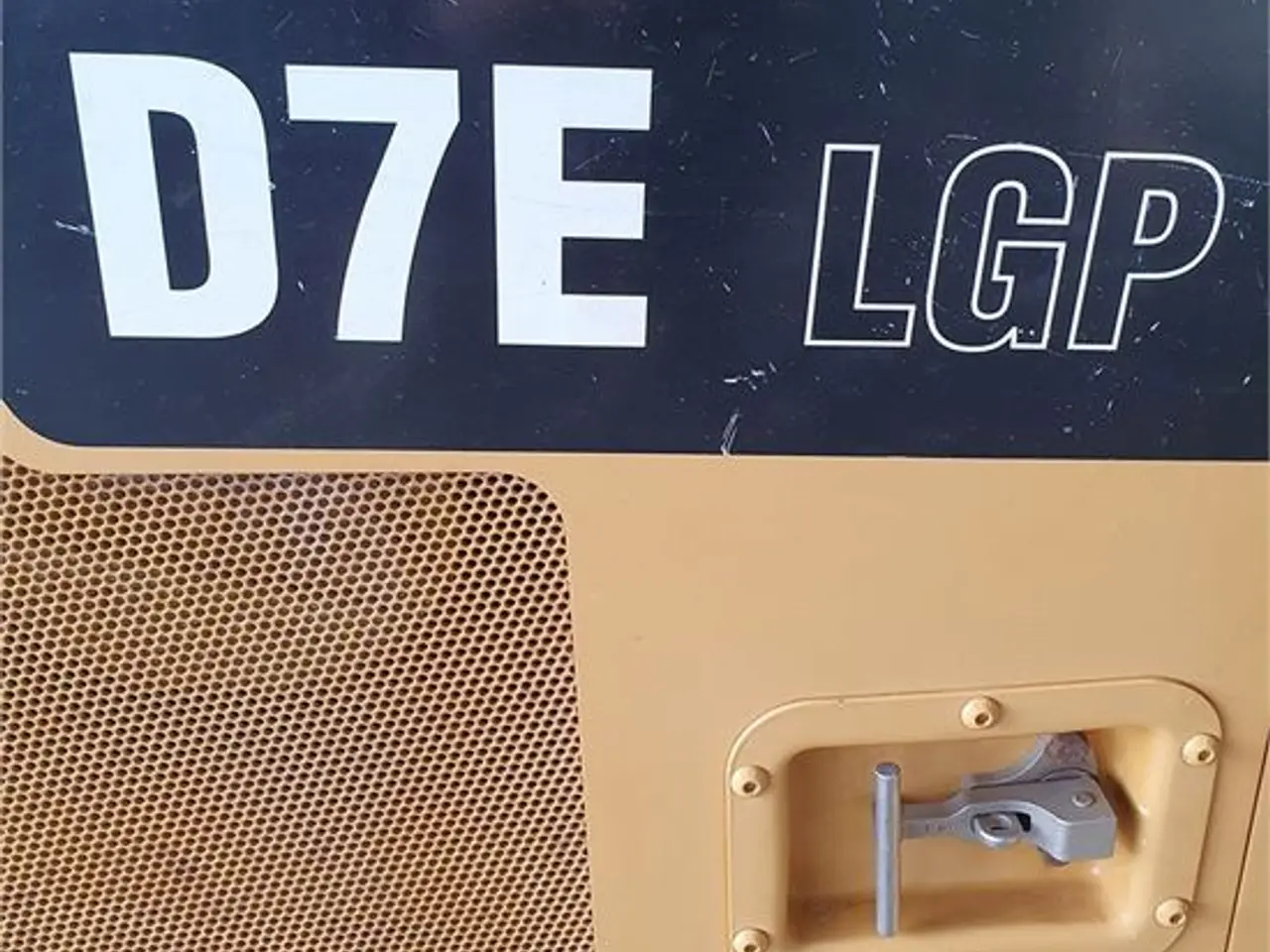 Billede 34 - Caterpillar D7E LGP - 28,5 ton - Ripper, Leica 3D GPS System - EPA