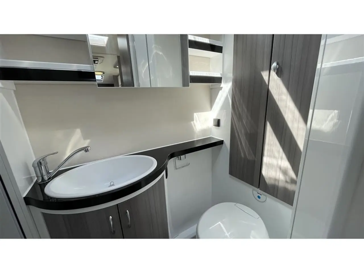Billede 13 - 2024 - Hobby Optima On Tour T70 E
