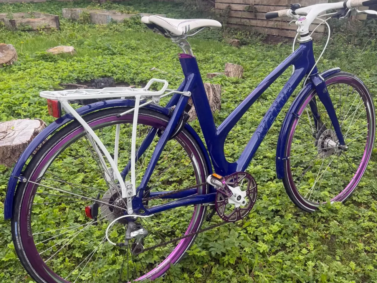 Billede 1 - Flot Avenue damecykel-7 gear 56 cm