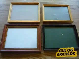 Gamle billedrammer i træ