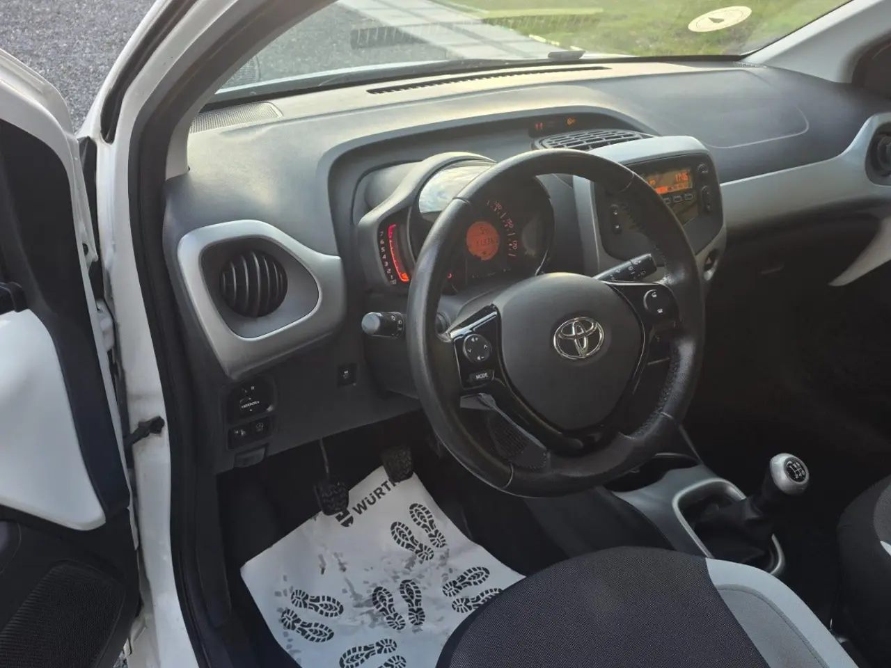 Billede 10 - Toyota Aygo 1,0 VVT-i x-play