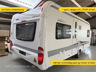 2012 - Hobby Excellent 560 CFe 1 ejers, SUPERFLOT med dobbeltseng og KÆMPE siddegruppe.