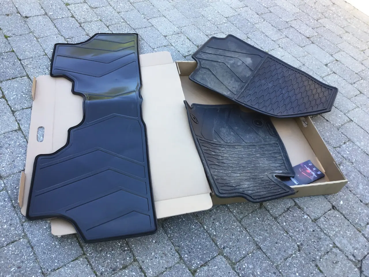 Billede 1 - Bilmåtter til Kia