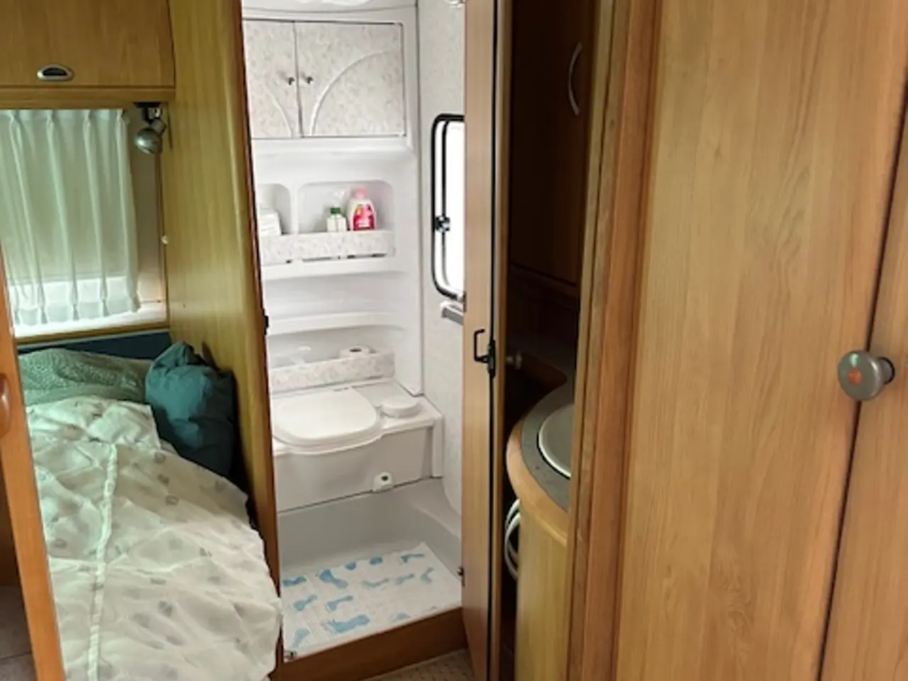 Billede 4 - Campingvogn Hobby 460 Excelent Easy Årgang 2003