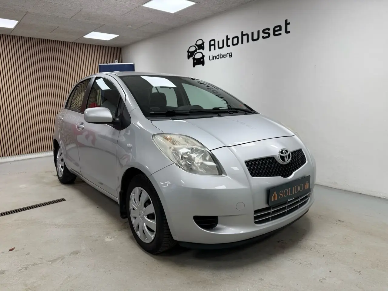 Billede 1 - Toyota Yaris 1,3 VVT-I Linea Luna 87HK 5d